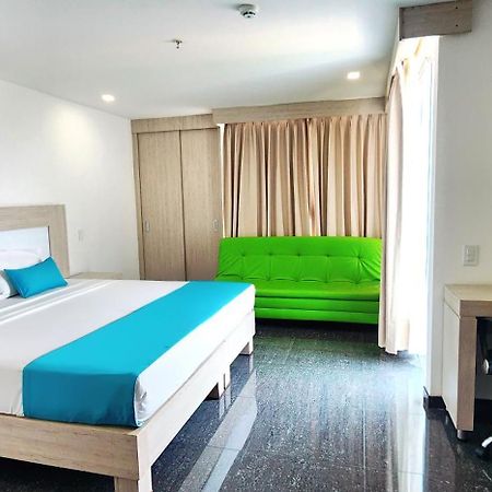 Hotel Be Suites Cali Luaran gambar